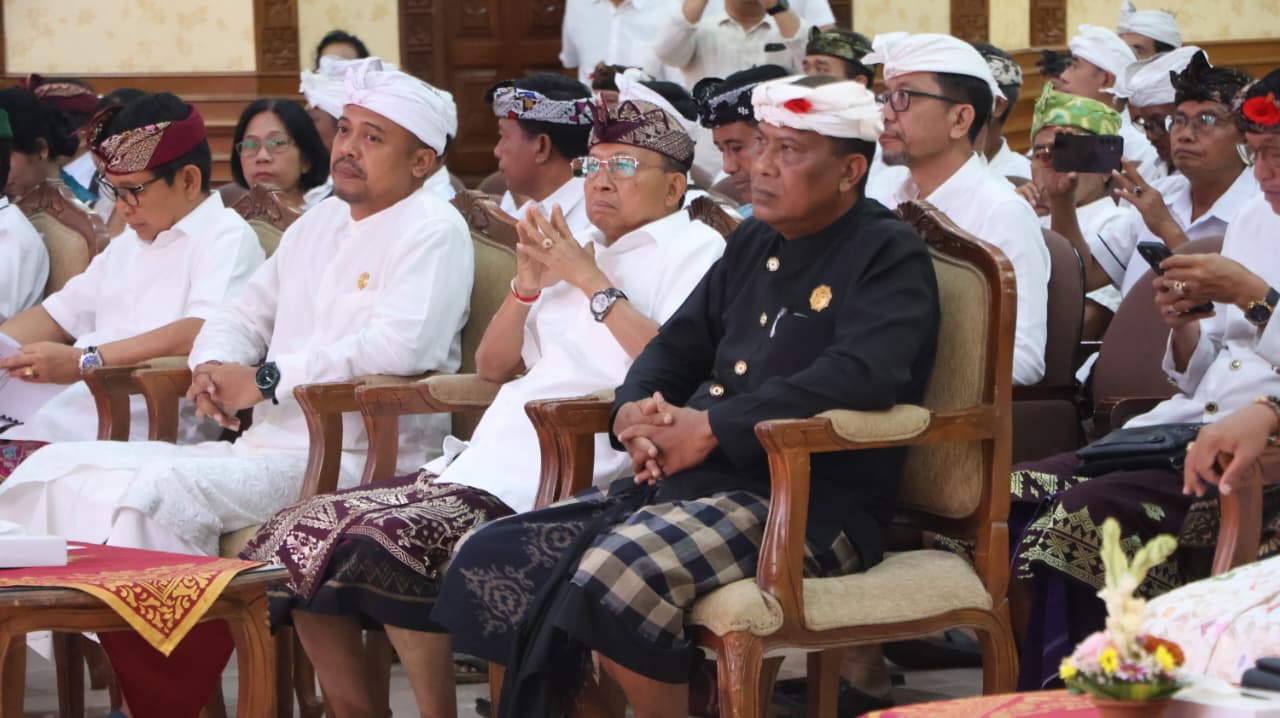Buka-bukaan di Puspem Badung! Gubernur Koster Paparkan Proyek PSEL hingga Nasib Infrastruktur Bali Rp 1,27 Triliun