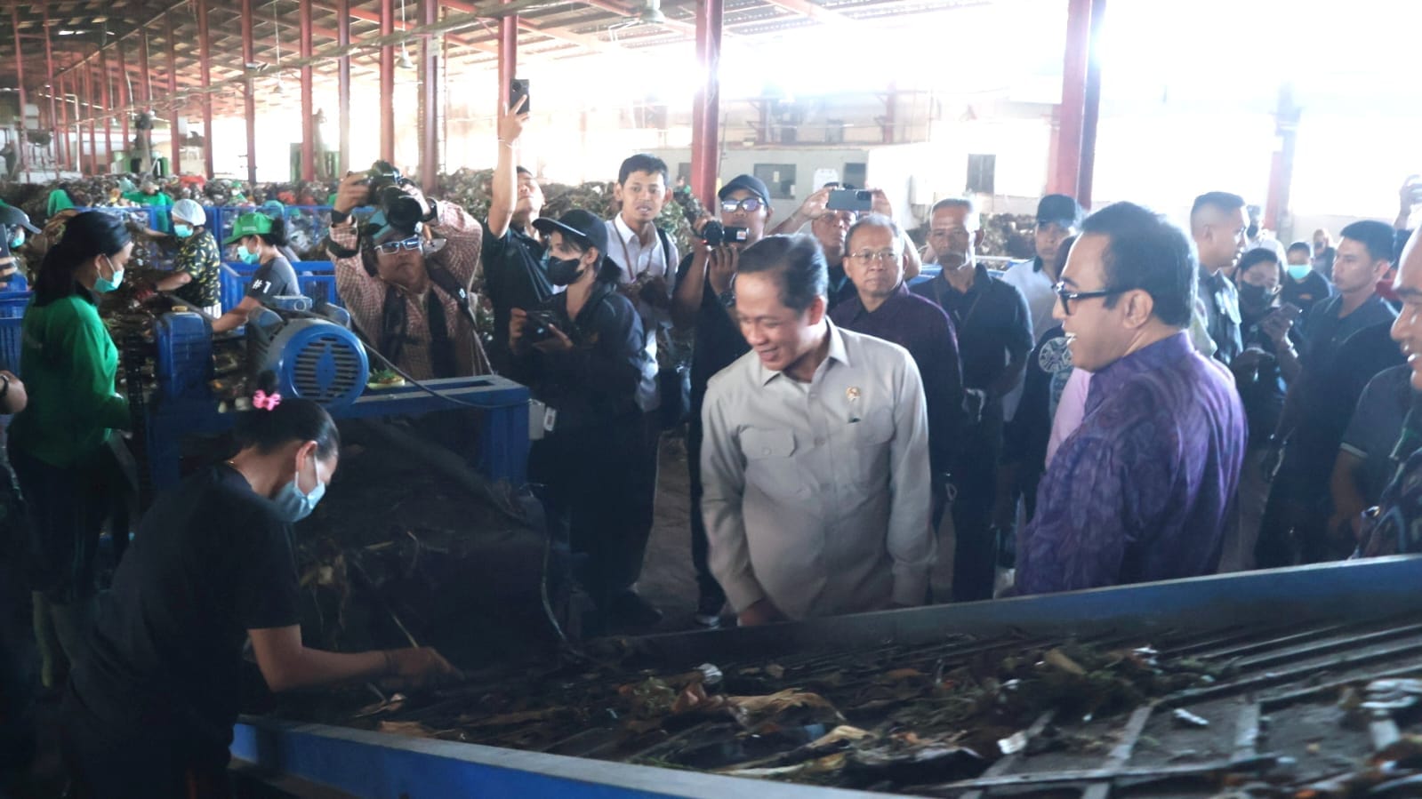 Hampir 70 Persen Warga Bali Mulai Pilah Sampah, Menteri LH: Sampah Terpilah Kunci Efisiensi PSEL