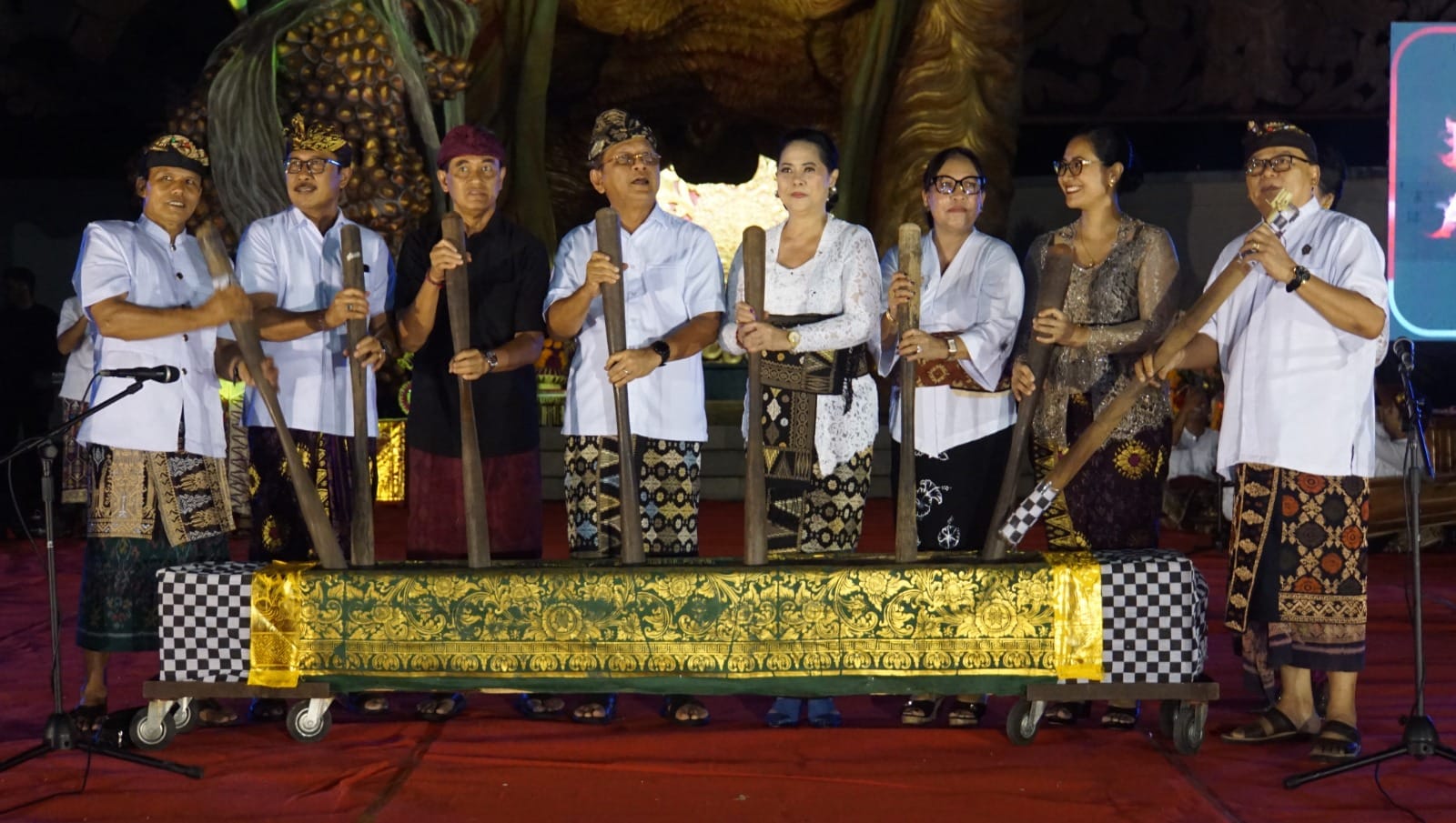 Sempat Vakum 6 Tahun, Festasada Kembali Gebrak Buleleng dengan Akulturasi Budaya Unik Desa Panji hingga Pegayaman!