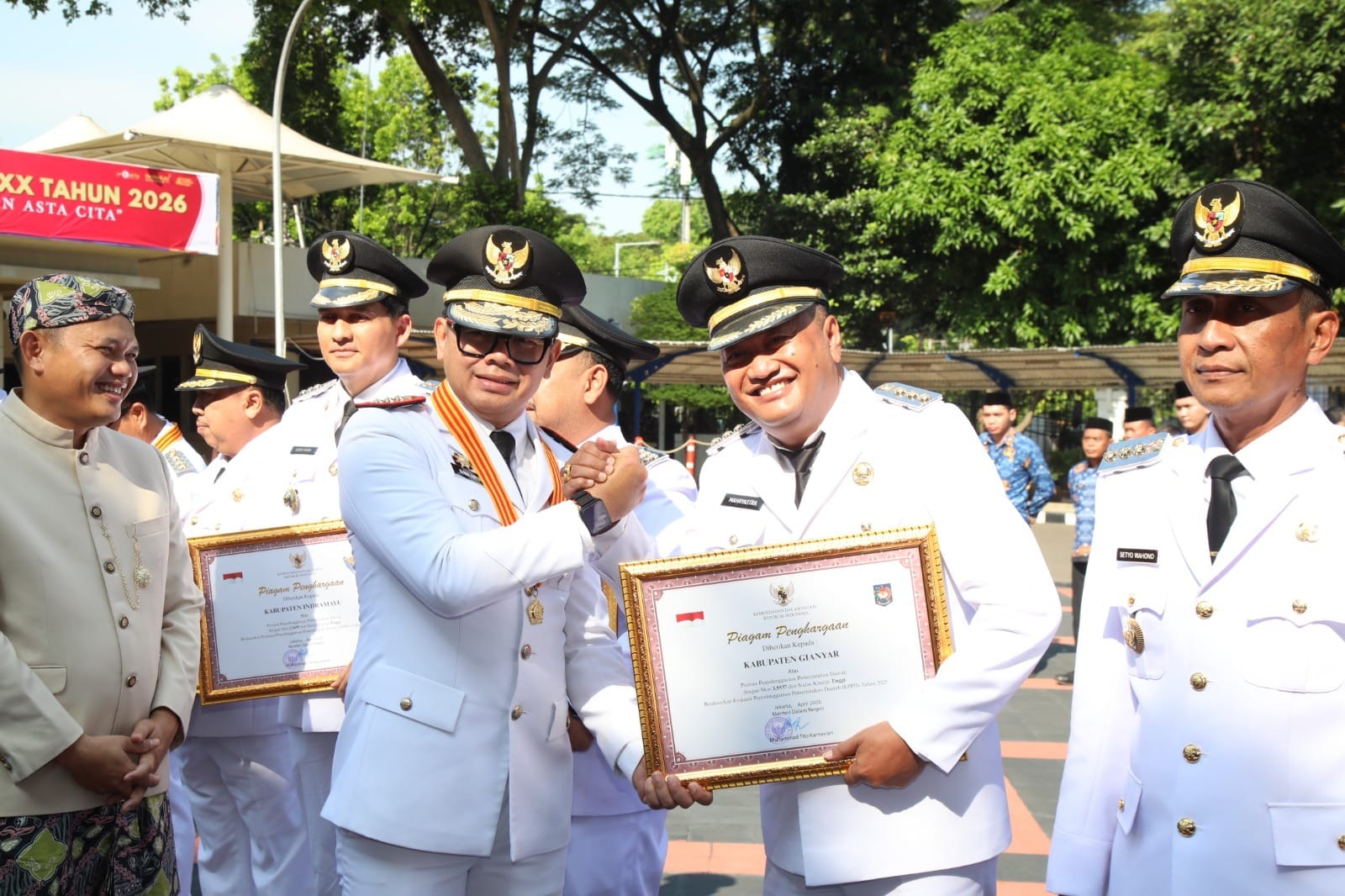 Kalahkan Ratusan Daerah! Gianyar Sabet Posisi 10 Besar Kabupaten Terbaik se-Indonesia, Mahayastra: Ini Motivasi Melayani!