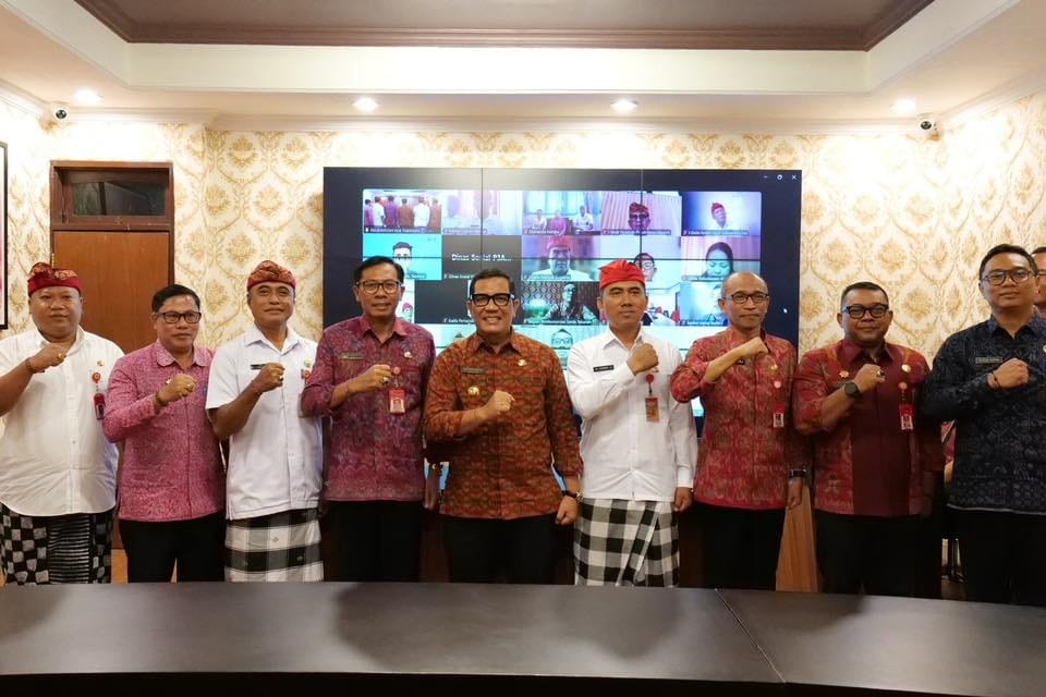 Bupati Sanjaya Lantik 21 Pejabat Pemkab Tabanan, Tekankan Inovasi dan Kinerja Tanpa Diperintah