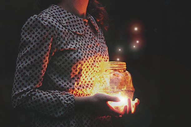 Mei Penuh Keajaiban! Ini 5 Zodiak yang Diprediksi Paling Beruntung dan Bakal ‘Menulis Kisah Baru’ di Tahun 2026