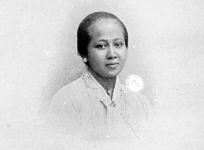 Hari Kartini 21 April 2026, Kenapa Sangat Penting ? Cek Status Libur Nasional Menurut SKB 3 Menteri
