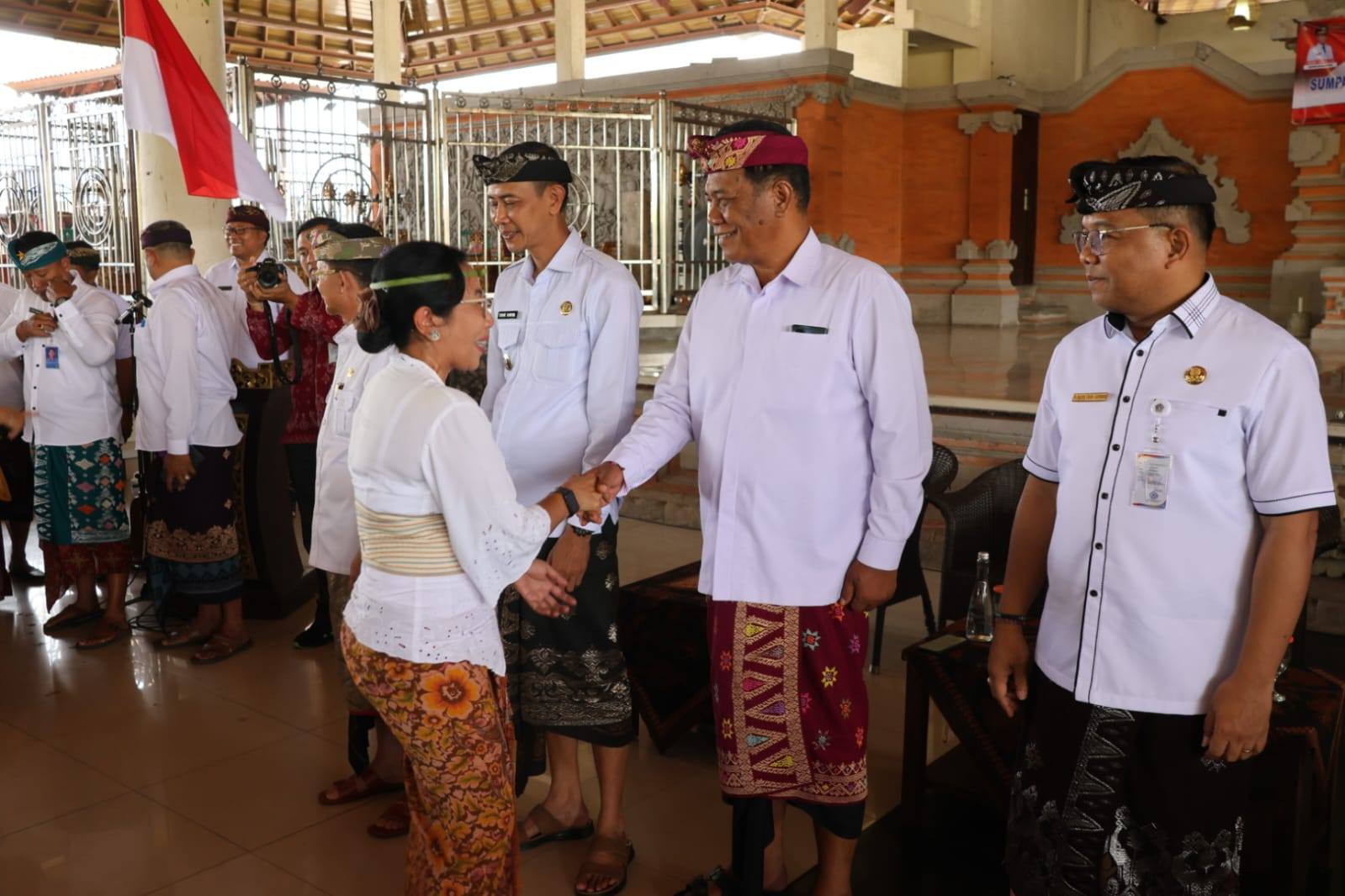 Ketua DPRD Klungkung Minta 132 Pejabat yang Baru Dimutasi Langsung Kerja