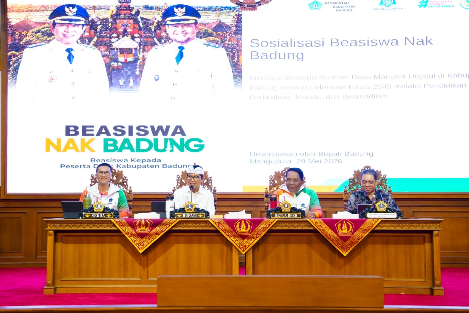 Siapkan Kuota 450 Penerima, Bupati Adi Arnawa Godok Program Beasiswa ‘Nak Badung’ untuk S-1 dan Profesi