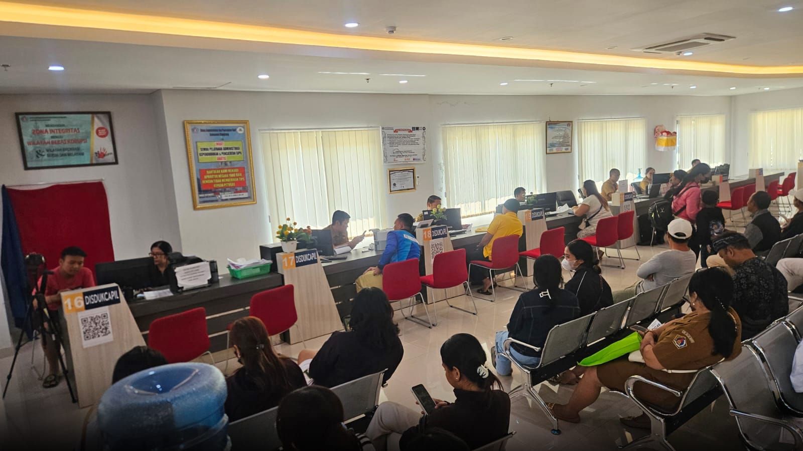 Andalkan Satu Alat Perekaman, Layanan KTP Klungkung Krodit Pasca Libur – Cetak Tunggu Verifikasi Pusat