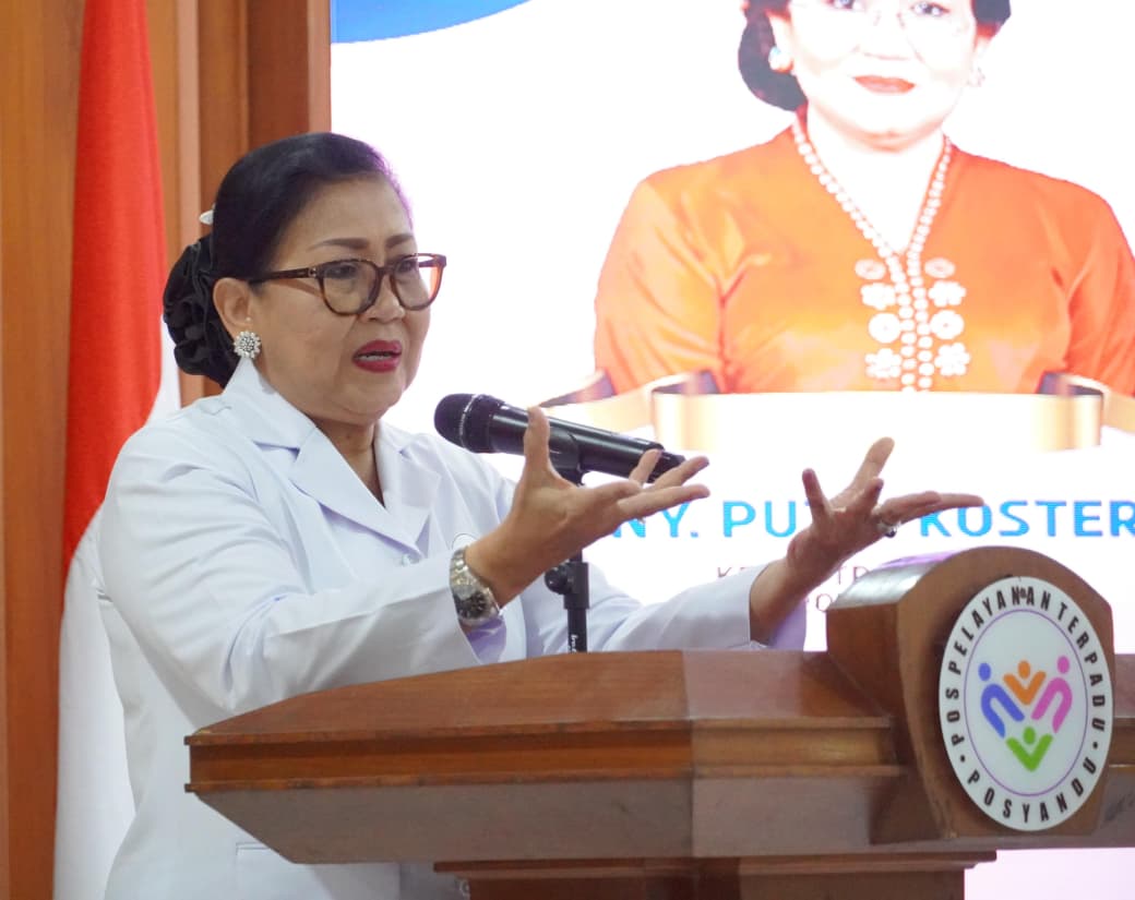 Ny. Putri Koster Buka Bina Posyandu Angkatan IV, Tekankan Kader   Penghubung Aspirasi Warga