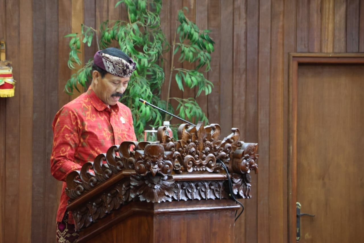 PDIP Klungkung Setujui Dua Perda Strategis: “Jangan Hanya Menjadi Dokumen di Atas Kertas!”