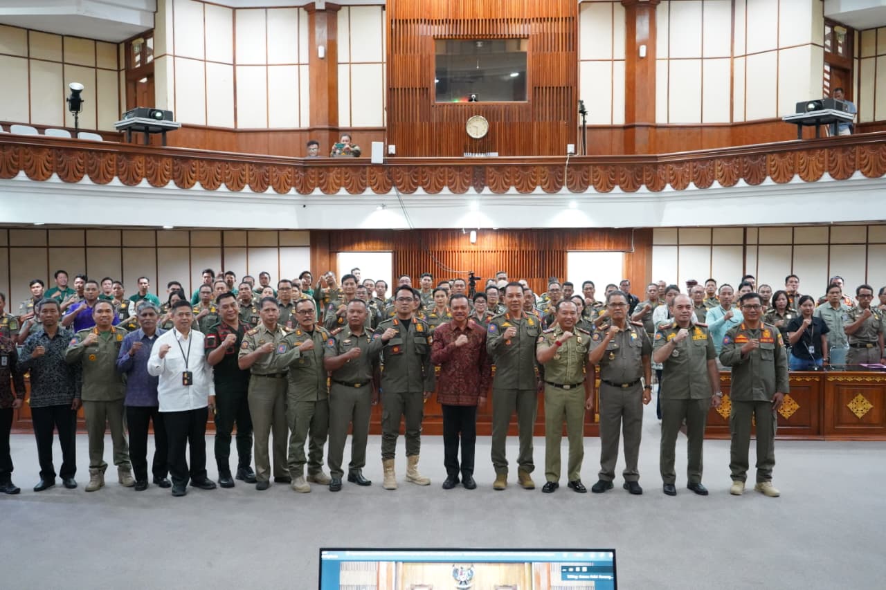Buka Rakerda Satpol PP se-Bali, Sekda Dewa Indra: Deteksi Dini Kunci Jaga Wibawa Daerah