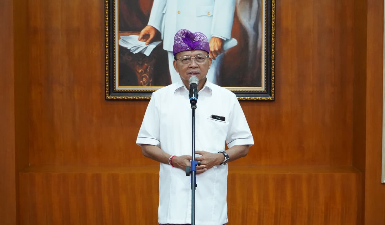 Turis Asing Sumbang Rp 369 Miliar Lewat PWA, Koster ; Tak Ada Cash!