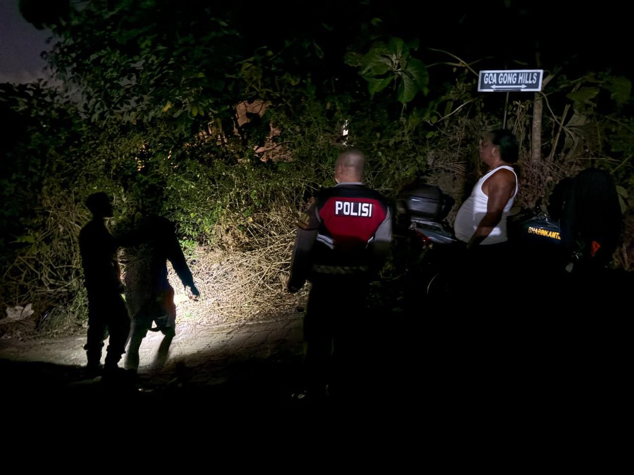 Geger, Bayi Perempuan Ditemukan Menangis di Semak-semak Jalan Goa Betel Jimbaran