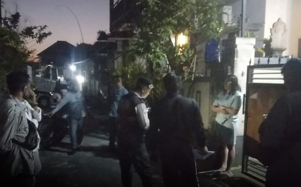 Rumah Tumpangan Didatangi 4 “Debt Collector”, Seorang Ibu Rumah Tangga di Mengwi Panik