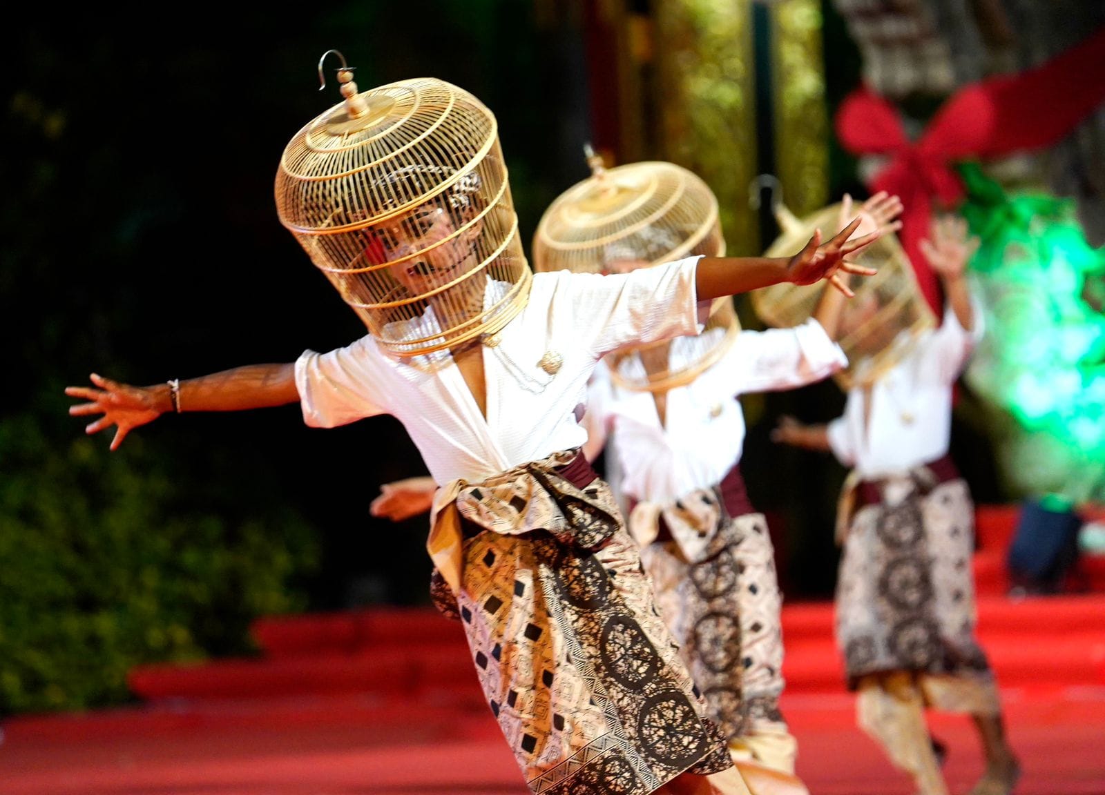 Bawakan Tabuh Sruwadi Anyar hingga Dolanan ‘Mikat’, Anak-Anak Desa Pikat Guncang Panggung Arda Candra
