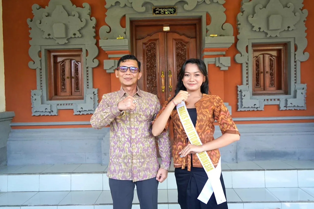 Wakili Klungkung ke Ajang Nasional, Finalis Putri Otonomi Indonesia Pamitan ke Bupati Satria