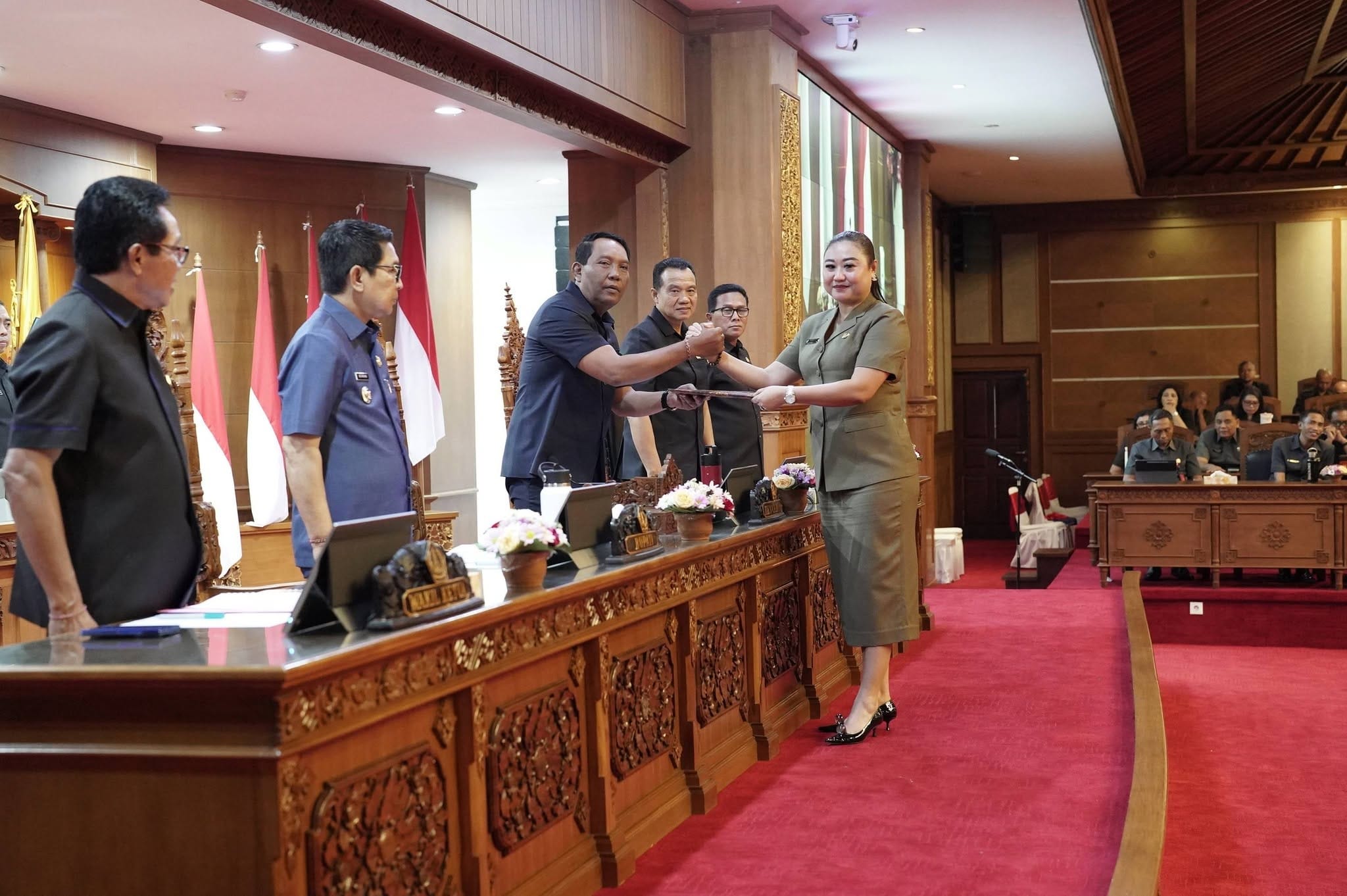 Rapat Paripurna DPRD Badung: Tiga Fraksi Soroti Silpa Rp 1,19 Triliun hingga Serapan Belanja Modal yang Rendah