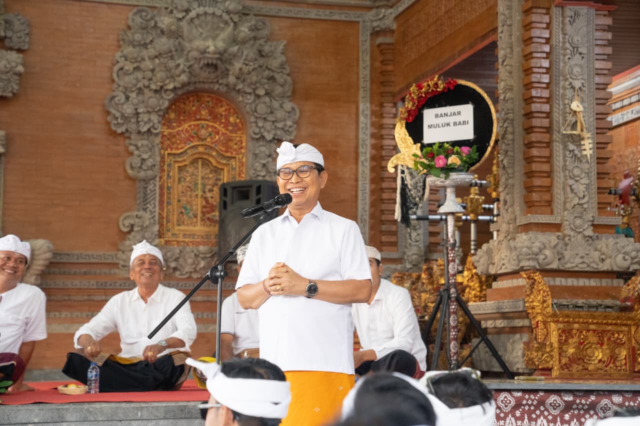 Peresmian Balai Banjar Muluk Babi Sangeh, Bupati Adi Arnawa Puji Kualitas Fisik Bangunan Senilai Rp 7,5 Miliar