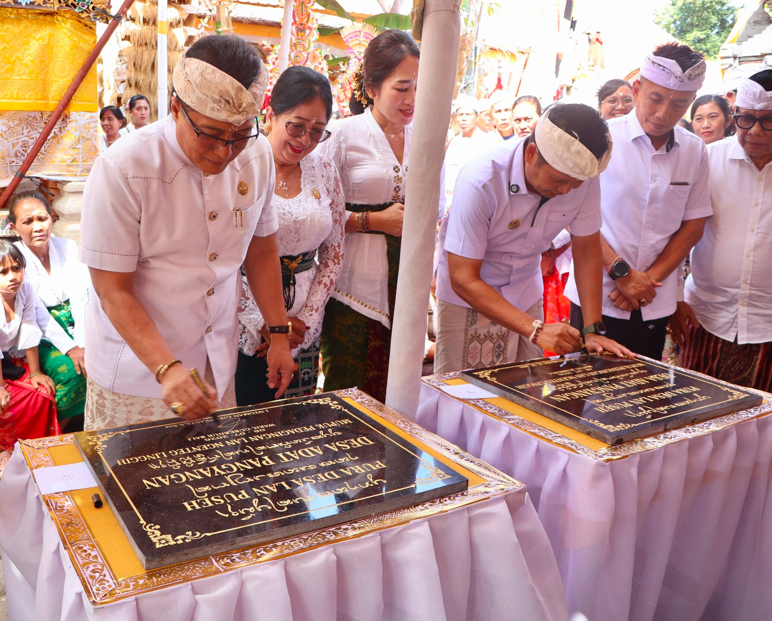 Hadiri Karya di Pangyangan, Wagub Giri Prasta Ajak Warga Jembrana Miliki Taman Bali Banten