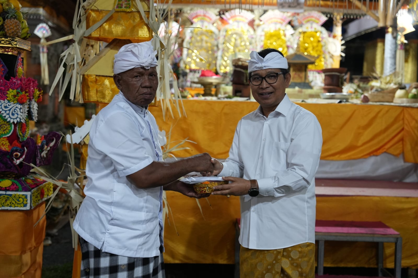 Bupati Badung Kucurkan Rp1,5 Miliar untuk Piodalan Padudusan Agung di Desa Adat Sibanggede