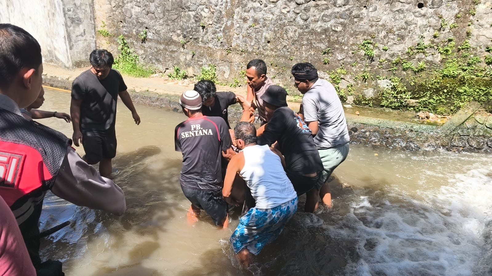 Epilepsi Kambuh Saat Berkendara, Pria di Medahan Gianyar Ditemukan Meninggal di Aliran Sungai