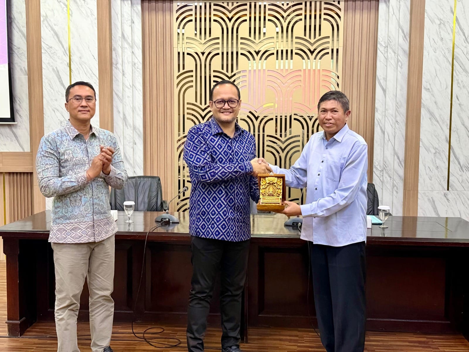 Sempurnakan Aplikasi e-Kinerja, Duet Top Pemkab Badung Sukses Bedah Formula Rahasia ASN Surabaya
