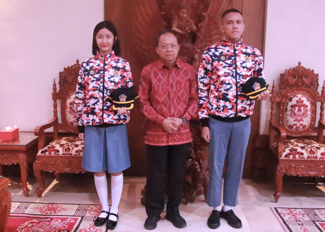 Wakili Bali di Paskibraka Nasional, Pelajar Badung dan Karangasem Dilepas Gubernur Koster ke Jakarta