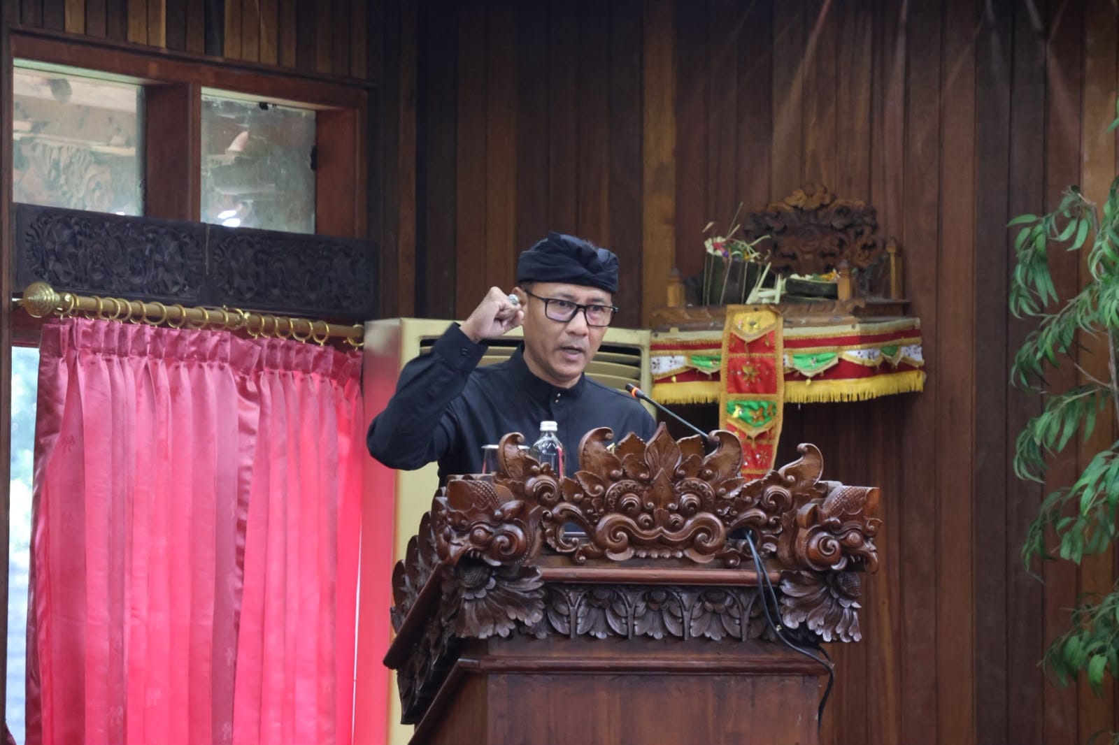 Fraksi Hanura Setujui Perda APBD Klungkung 2025, Desak E-Retribusi Sampah BPD Bali dan Sistem PBG Online
