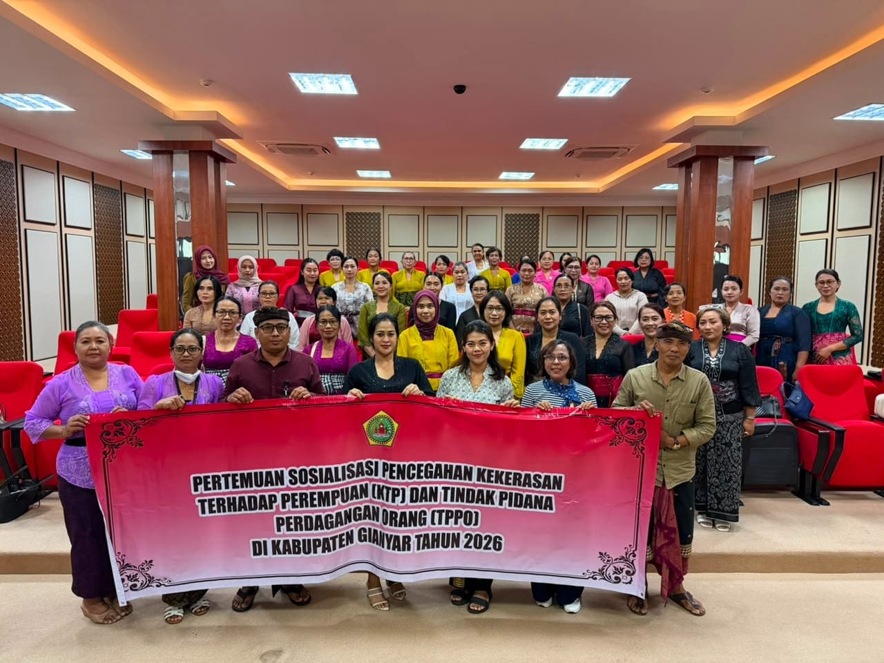 Cegah Kekerasan Perempuan dan TPPO, DP3AP2KB Gianyar Gelar Sosialisasi “Perempuan Kuat, Perempuan Berdaya”