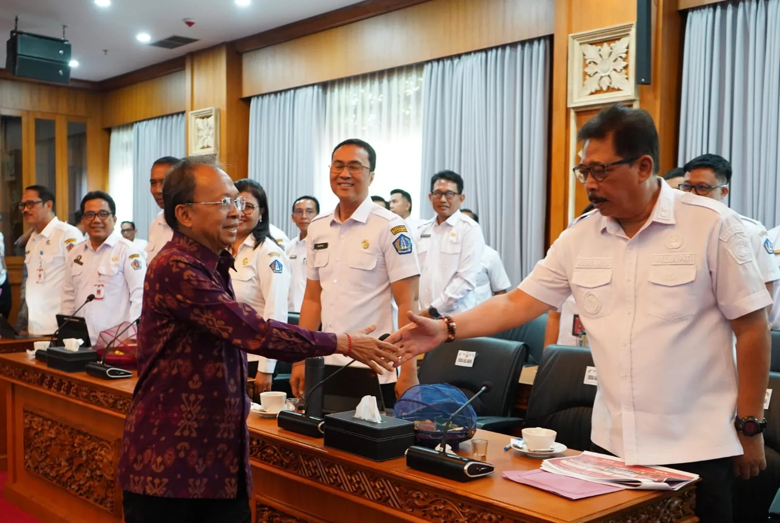 Kunci Lahan Sawah 56 Ribu Hektare, Gubernur Koster Pimpin Rapat Penetapan LP2B dan Evaluasi Bansos Digital