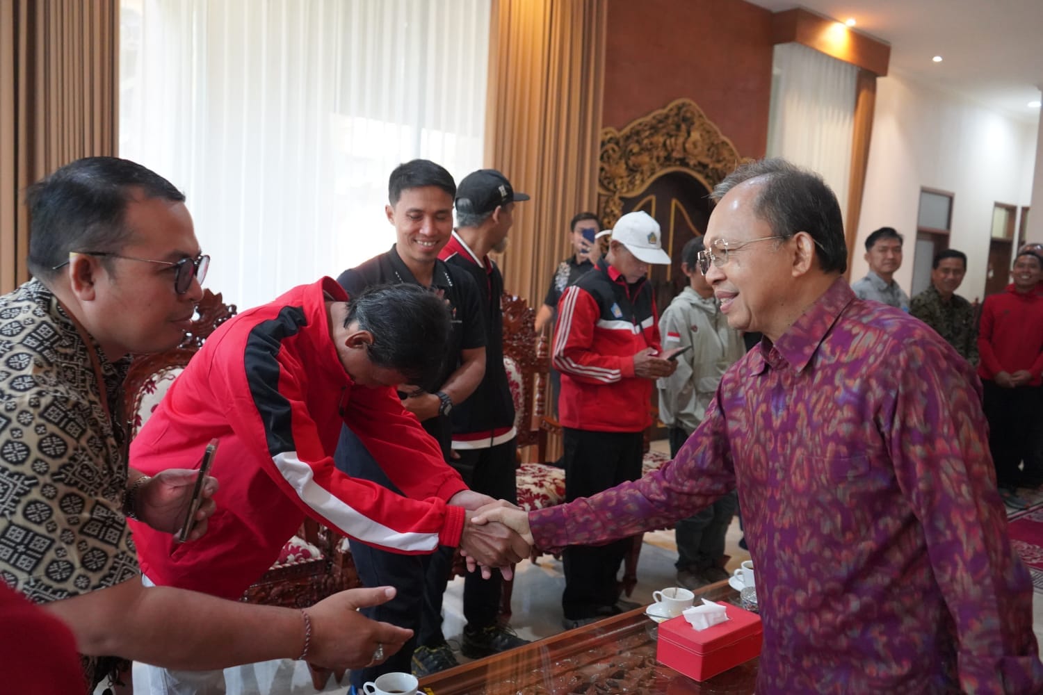 Dukung Bali Tuan Rumah World Climbing Series 2027, Gubernur Koster Siap Bangun Wall Panjat Tebing Internasional