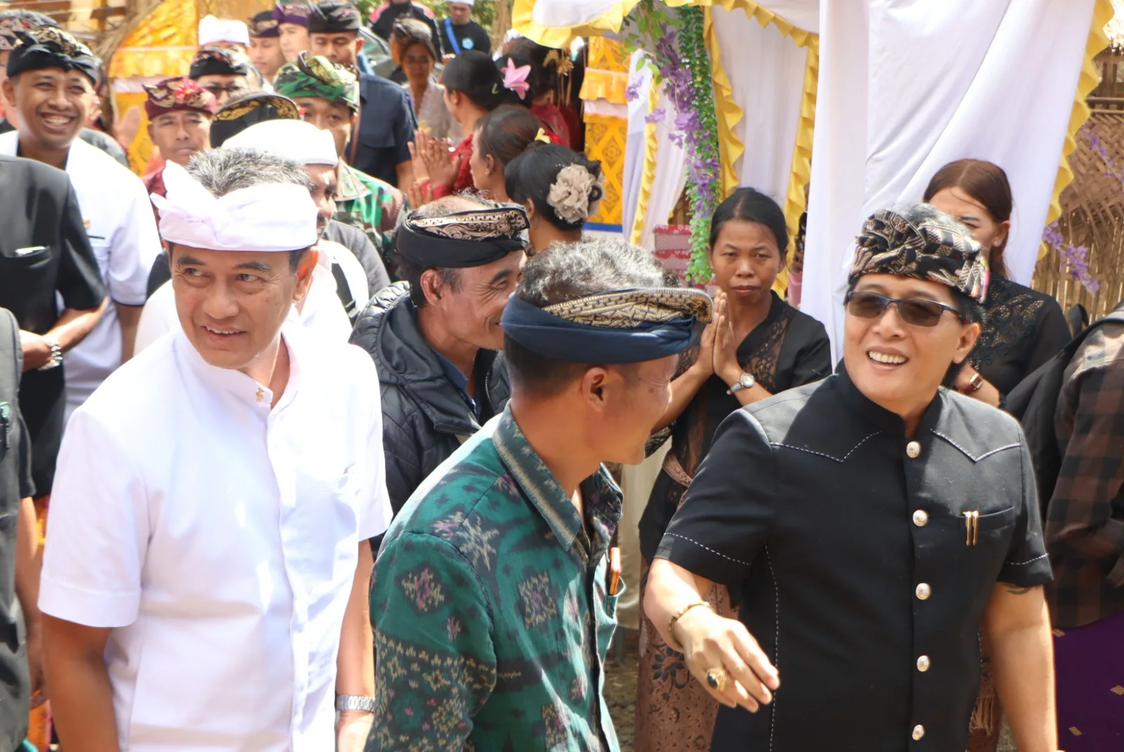 Bantu Ringankan Beban Krama, Pemkab Buleleng Kucurkan Rp1 Juta Per Sawa di Ngaben Massal Tambakan