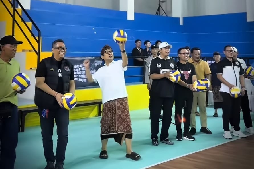 Himmus Cup II di GOR Gema Putra Presada, 20 Tim Bola Voli se-Bali Adu Gengsi di Desa Gulingan