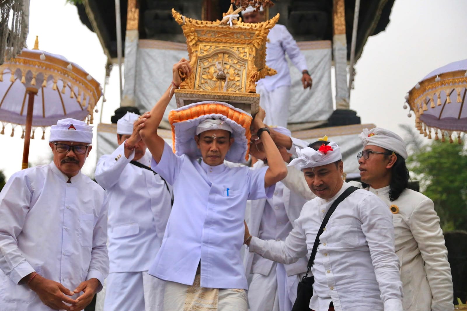 Aci Pangenteg Jagat Pura Gelap Besakih