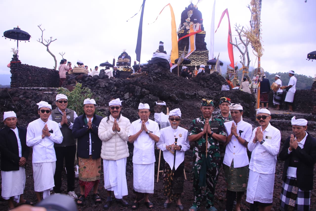 Puncak Karya Praja Mandala Singa Ambara Raja, Bupati Sutjidra: Ini Milik Seluruh Krama Buleleng