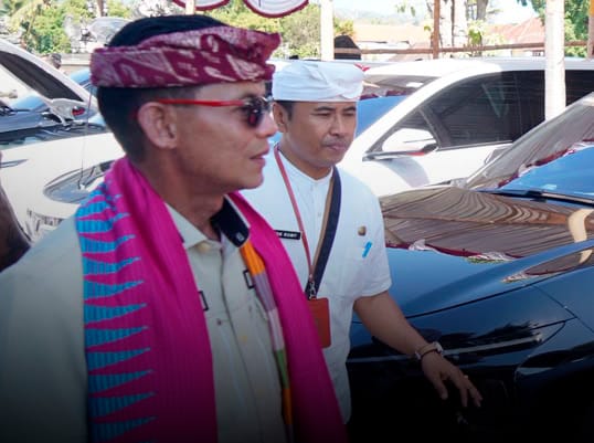 Bule Inggris Maling di Nusa Penida, Bupati Satria Tegaskan Bakal Dorong Deportasi Wisatawan Nakal