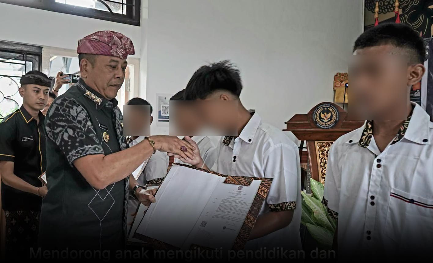 Peringati Hari Anak Nasional 2026, Bupati Serahkan Remisi  Bagi 5 Anak Binaan LP Anak di Karangasem