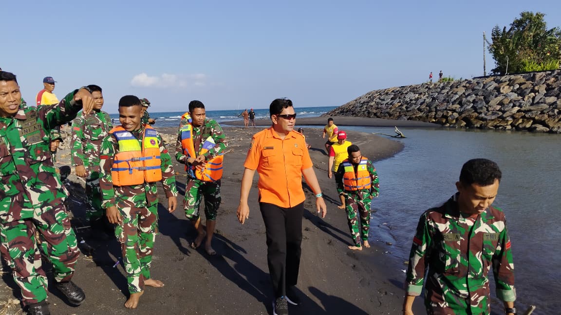 BPBD Gianyar dan Prajurit TNI Gelar Simulasi Penyelamatan Bencana Ekstrem