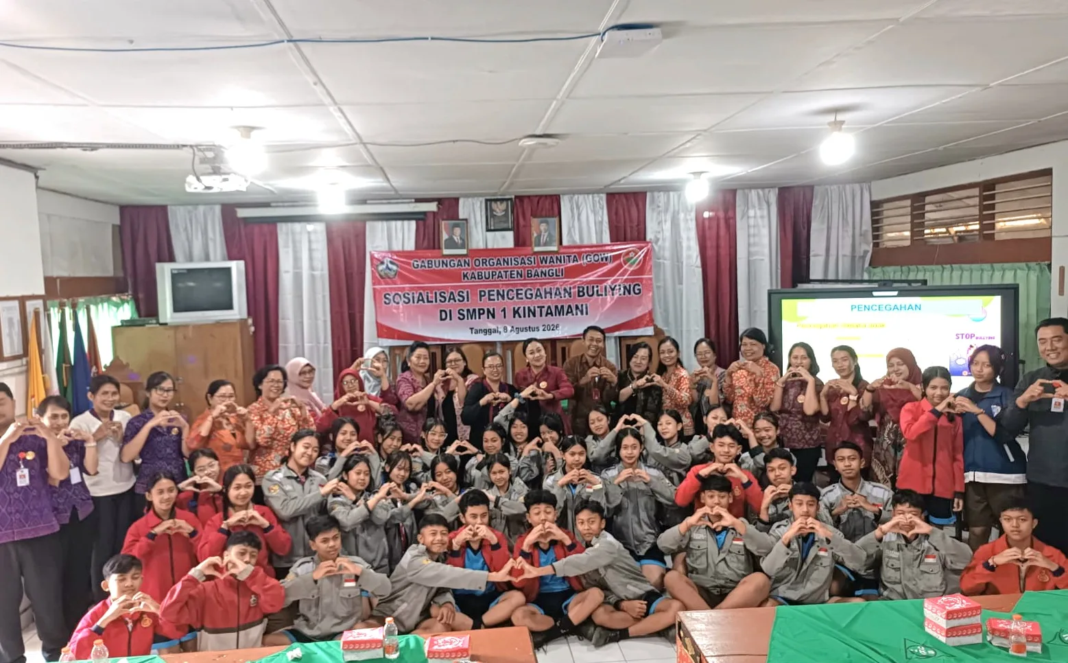 GOW Bangli Sosialisasi Pencegahan Bullying di SMPN 1 Kintamani