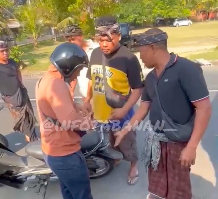 Nekat Lakukan Begal Bokong di Bongkasa, Pemotor Dibekuk Warga usai Diteriaki Korban