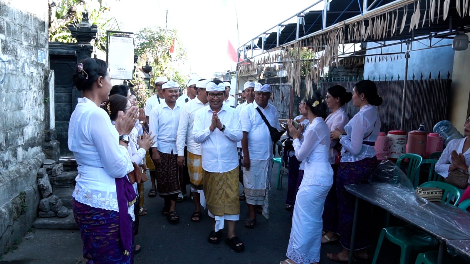 Nodya Karya Pujawali di Kapal, Bupati Adi Arnawa Ungkap Program Kuliah Gratis Bagi 1.205 Warga Badung