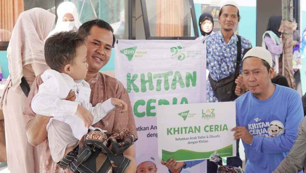 Ikuti 59 Anak hingga Pemuteran, Khitanan Ceria di Kampung Kajanan Dipuji Wabup Supriatna