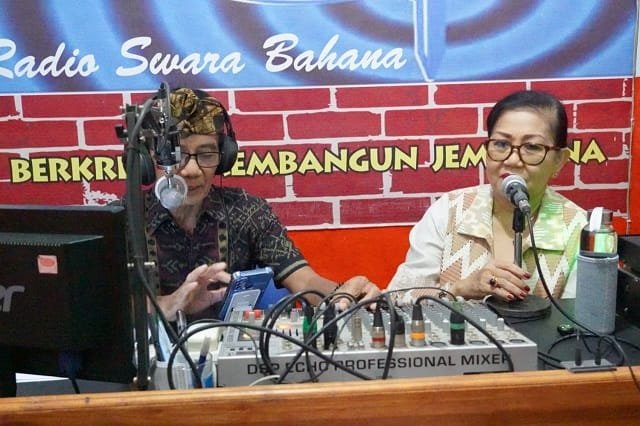 Cara Putri Koster Selamatkan Endek Jembrana dari Ketiadaan Penerus