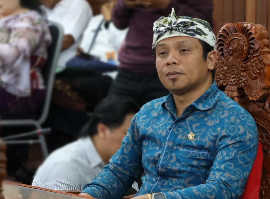 Nusa Penida Sumbang 47 Persen Tower di Klungkung, DPRD Dorong Skema Tower Bersama Demi Estetika Wisata