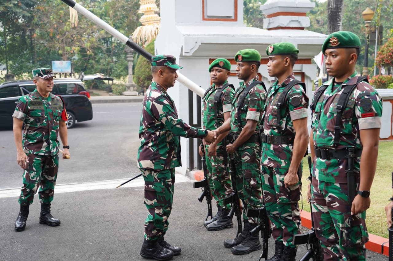 Perkuat Respons Cepat Bencana di Bali dan Jatim, Kodam IX/Udayana Gelar Latihan Operasi Gabungan Lintas Instansi