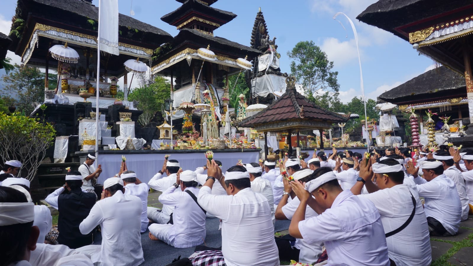 Rangkaian Karya di Pura Gelap Besakih Mesibeb, Wabup Tjokorda Surya  Nuek Bagia Pule Kerthi