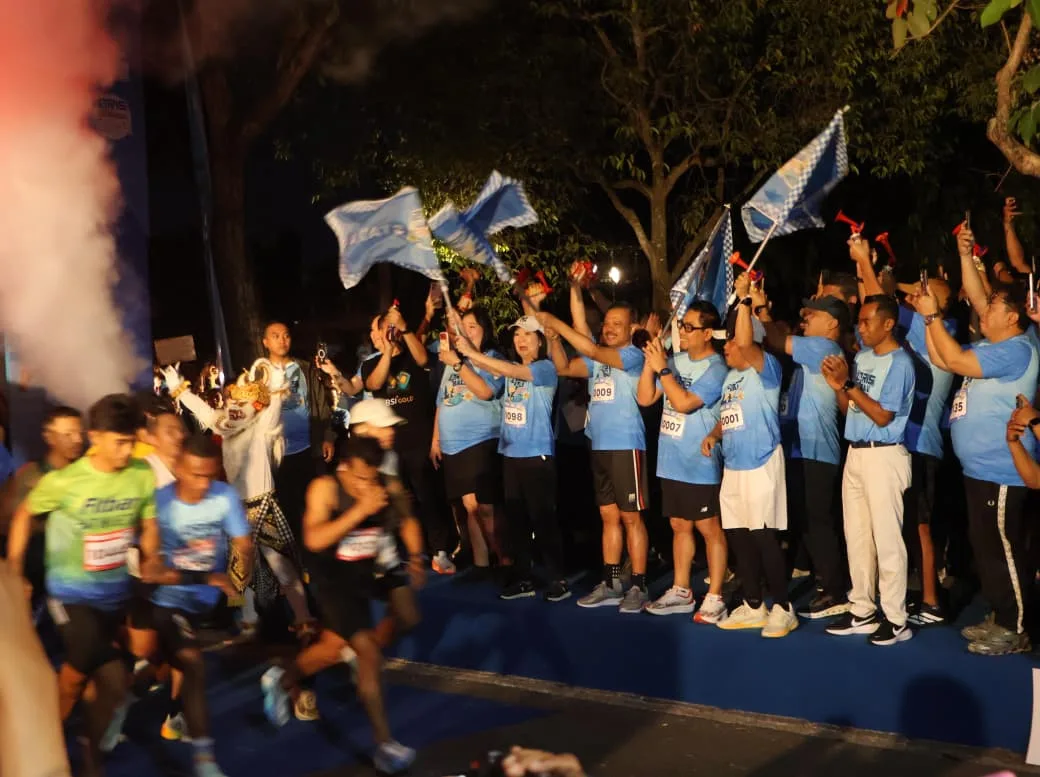 Lari Sambil Edukasi Digital! QRIS Bali Summer Run 2026 Diikuti Ribuan Pelari di Renon