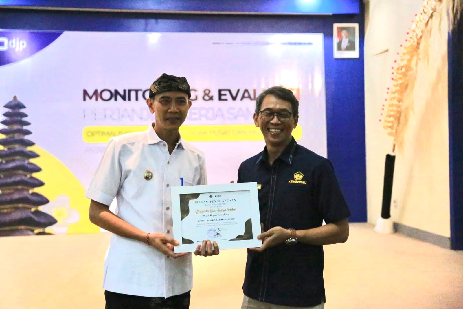 Wabup Tjok Surya Berkomitmen Optimalkan PAD Lewat Sinergi Pajak Pusat dan Daerah
