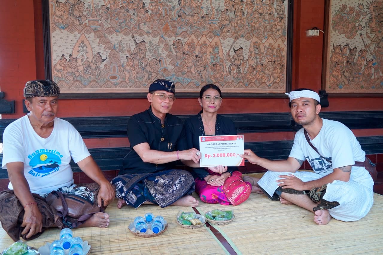 Ringankan Beban Warga, Pemkab Klungkung Kucurkan Ratusan Juta Rupiah Bantuan Ngaben Massal di Tiga Desa