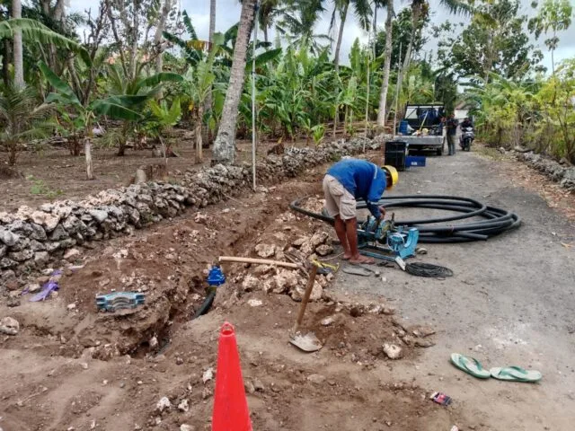 Solusi Krisis Air Nusa Penida : Proyek SPAM Desa Pejukutan Tinggal Tunggu Pemasangan Sambungan Rumah