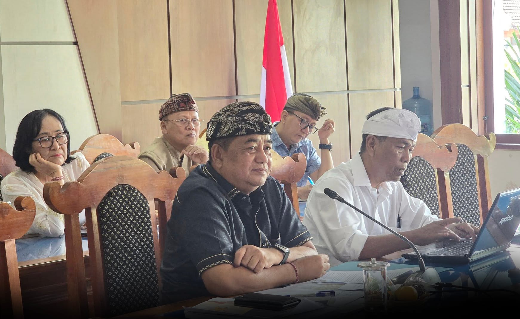 Bapenda Buleleng Patok Target Pajak Daerah Rp 501 Miliar, Diapresasi Dewan