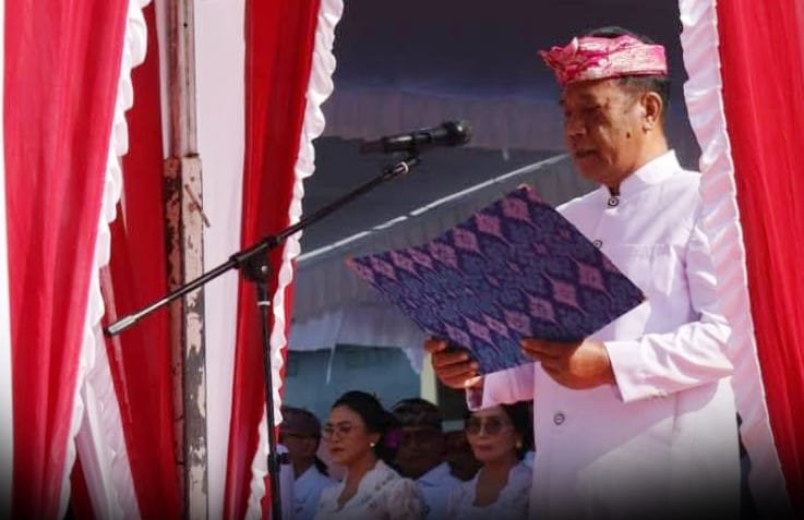 HUT ke-81 RI di Klungkung, Ketua DPRD Agung Anom Bacakan Teks Proklamasi